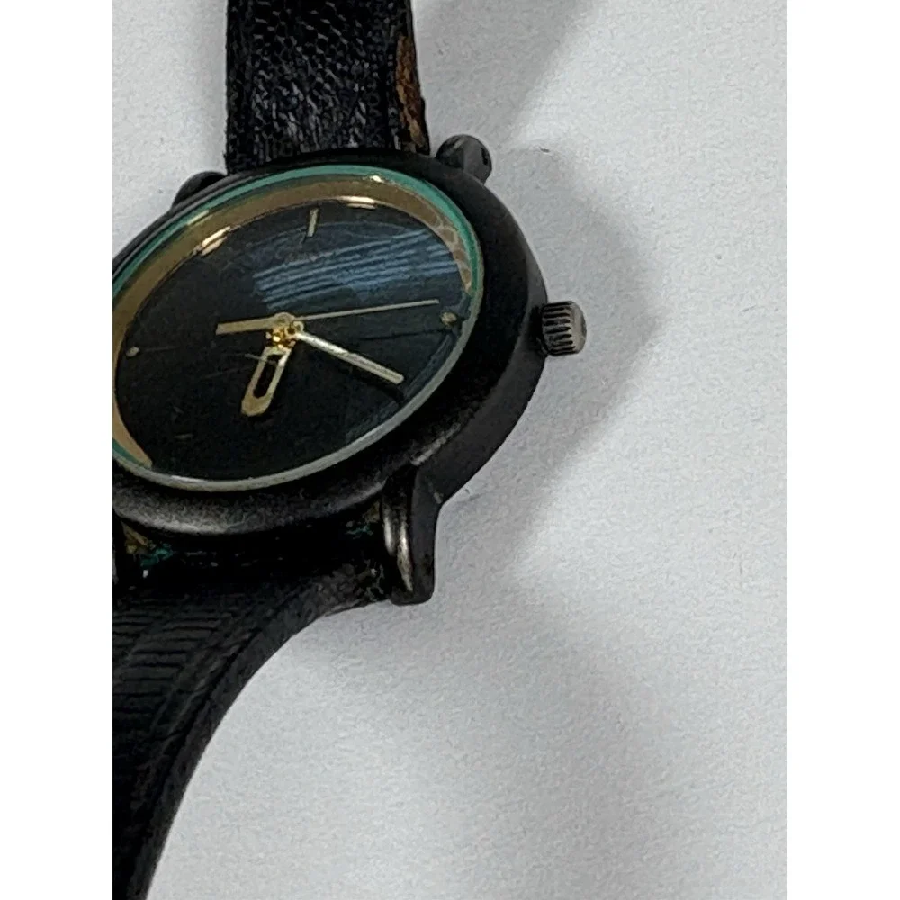 Timex Quartz Women's Watch Black Gold Tone Leather Strap